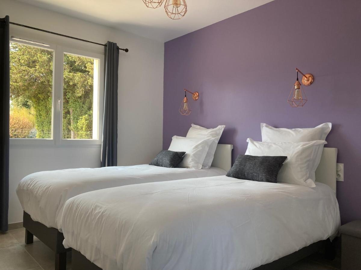 Domaine Forvent Bed & Breakfast Saint-Julien-de-Peyrolas ภายนอก รูปภาพ