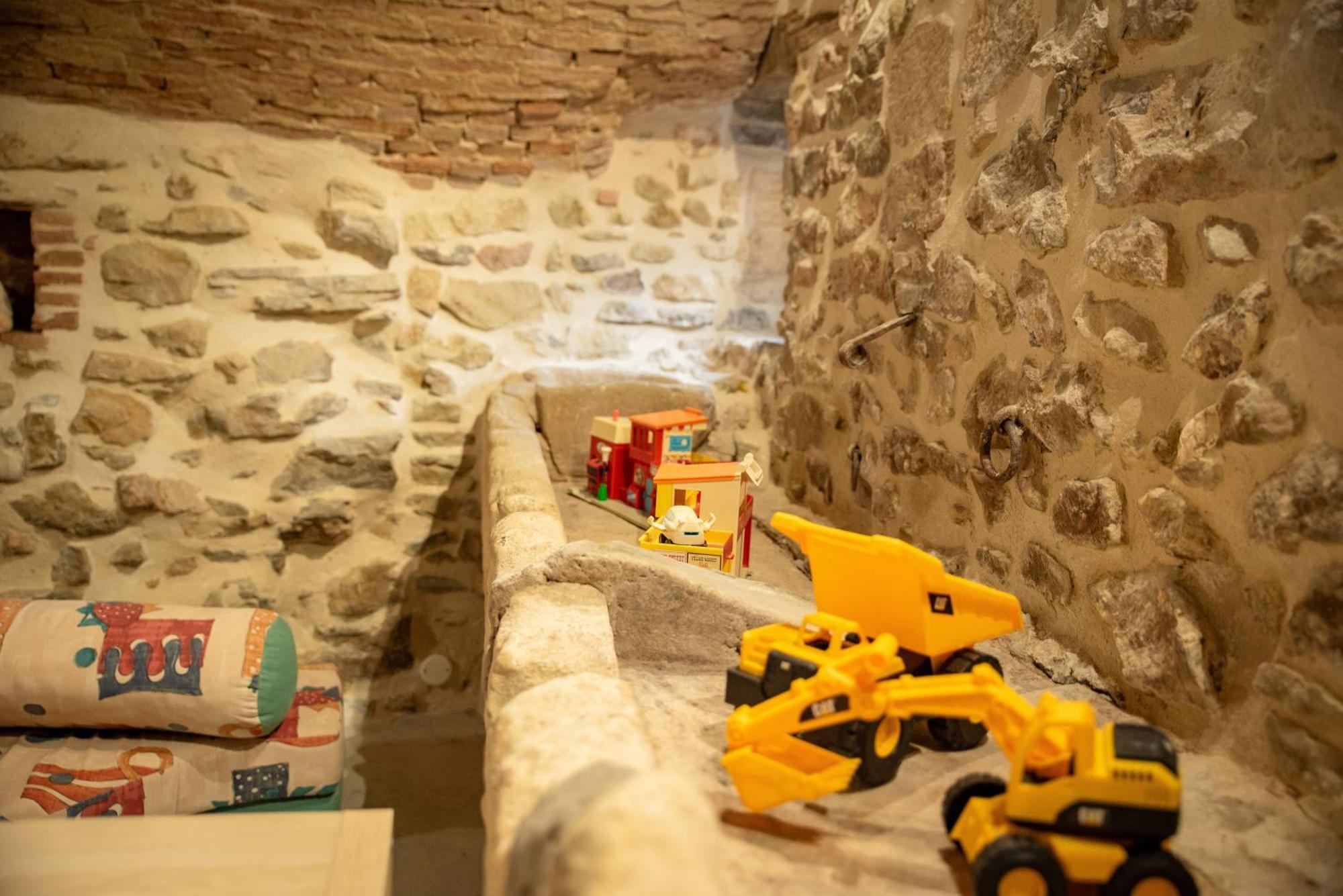 Domaine Forvent Bed & Breakfast Saint-Julien-de-Peyrolas ภายนอก รูปภาพ