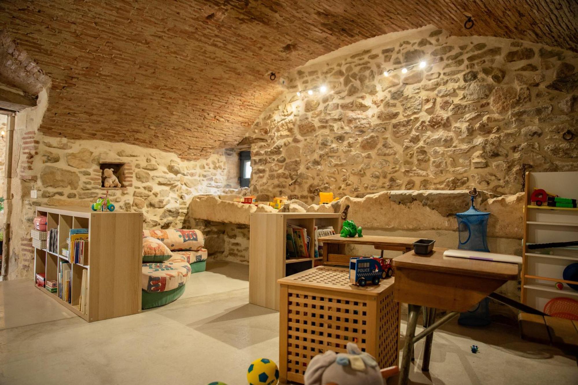 Domaine Forvent Bed & Breakfast Saint-Julien-de-Peyrolas ภายนอก รูปภาพ